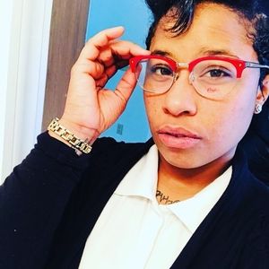 Meet your Posher, Hooiteb